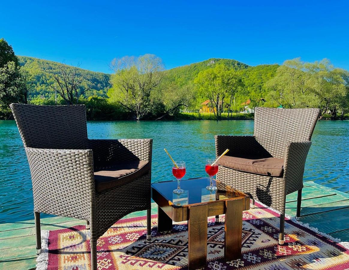 Villa Crystal Racic à Bihać Extérieur photo